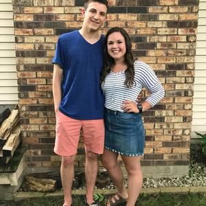 Meet your Posher, Alexis